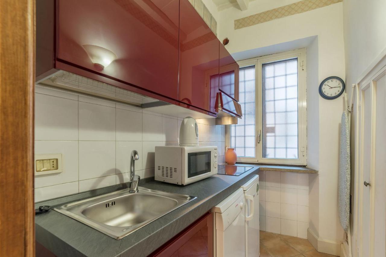 Fontanella Borghese Apartment - FromhometoRoma Exterior foto